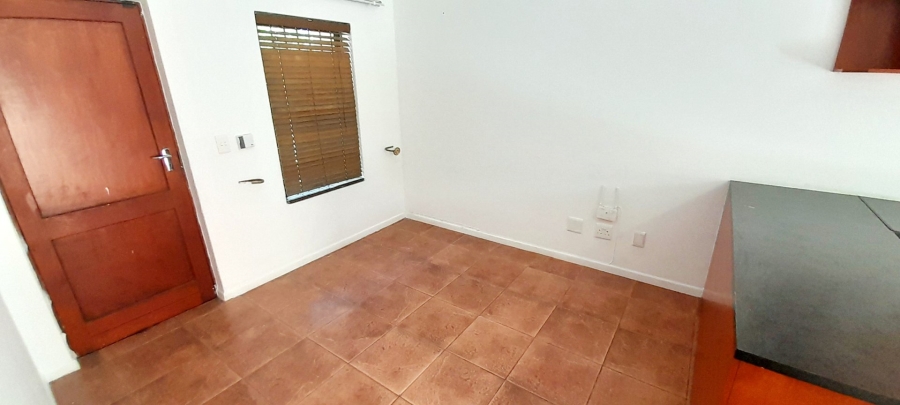 2 Bedroom Property for Sale in Bardale Village Western Cape
